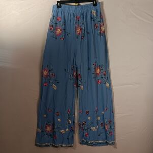 🎂Liv Los Angles women's embroidered pants XL